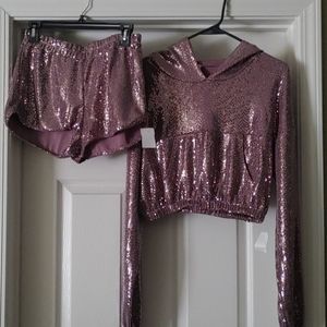Pink Seq short/pant set w/hoodie